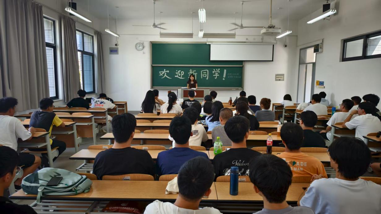 引导广大十大滚球app官网新人权益坚